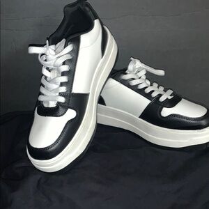 Sanrio Black and White Women's Sneakers